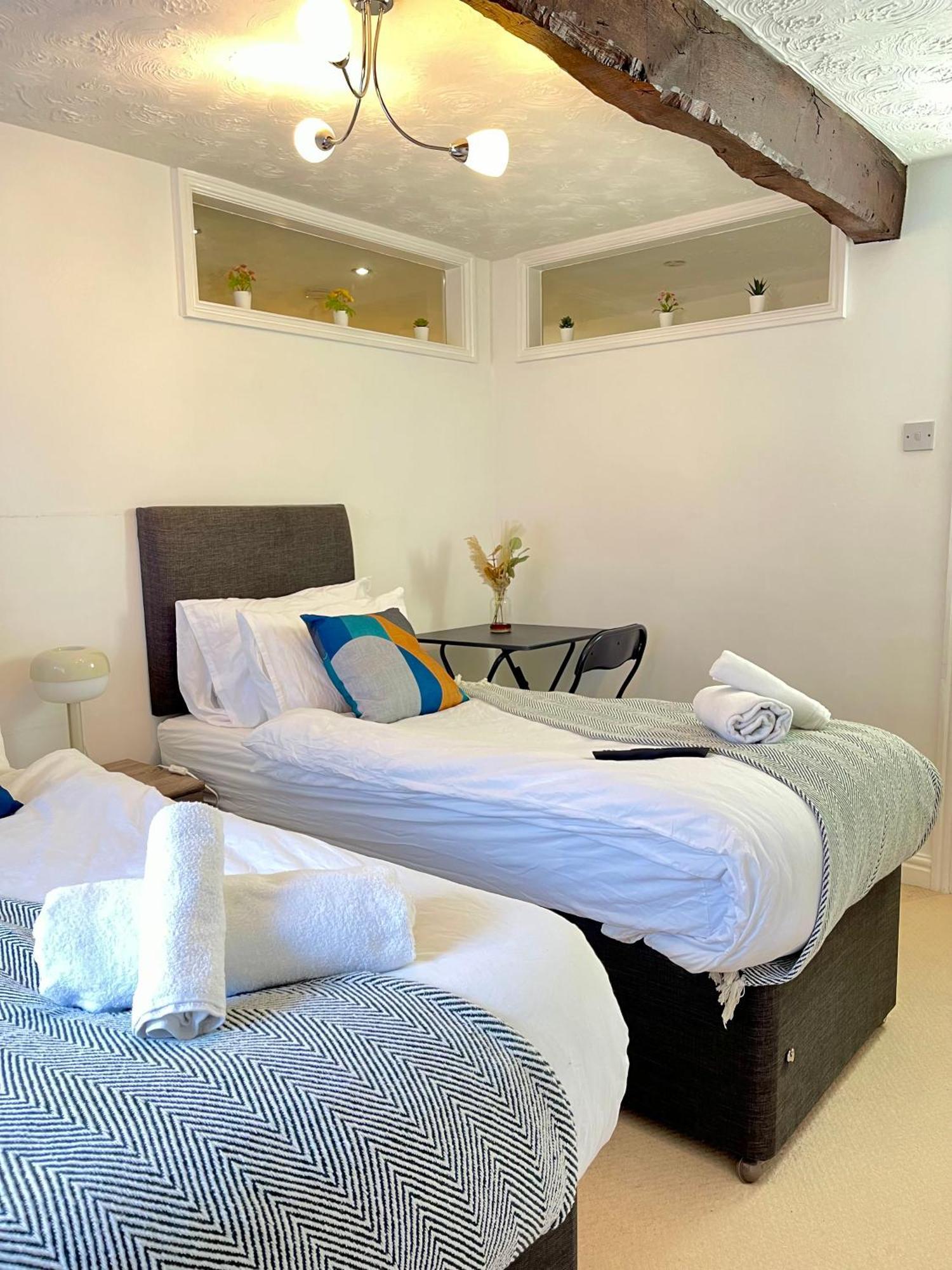 Mount Yard - Stylish Cottage - Close To Alton Towers - Peak District - Stoke-On-Trent Sleeps 5 Totmonslow Exterior photo